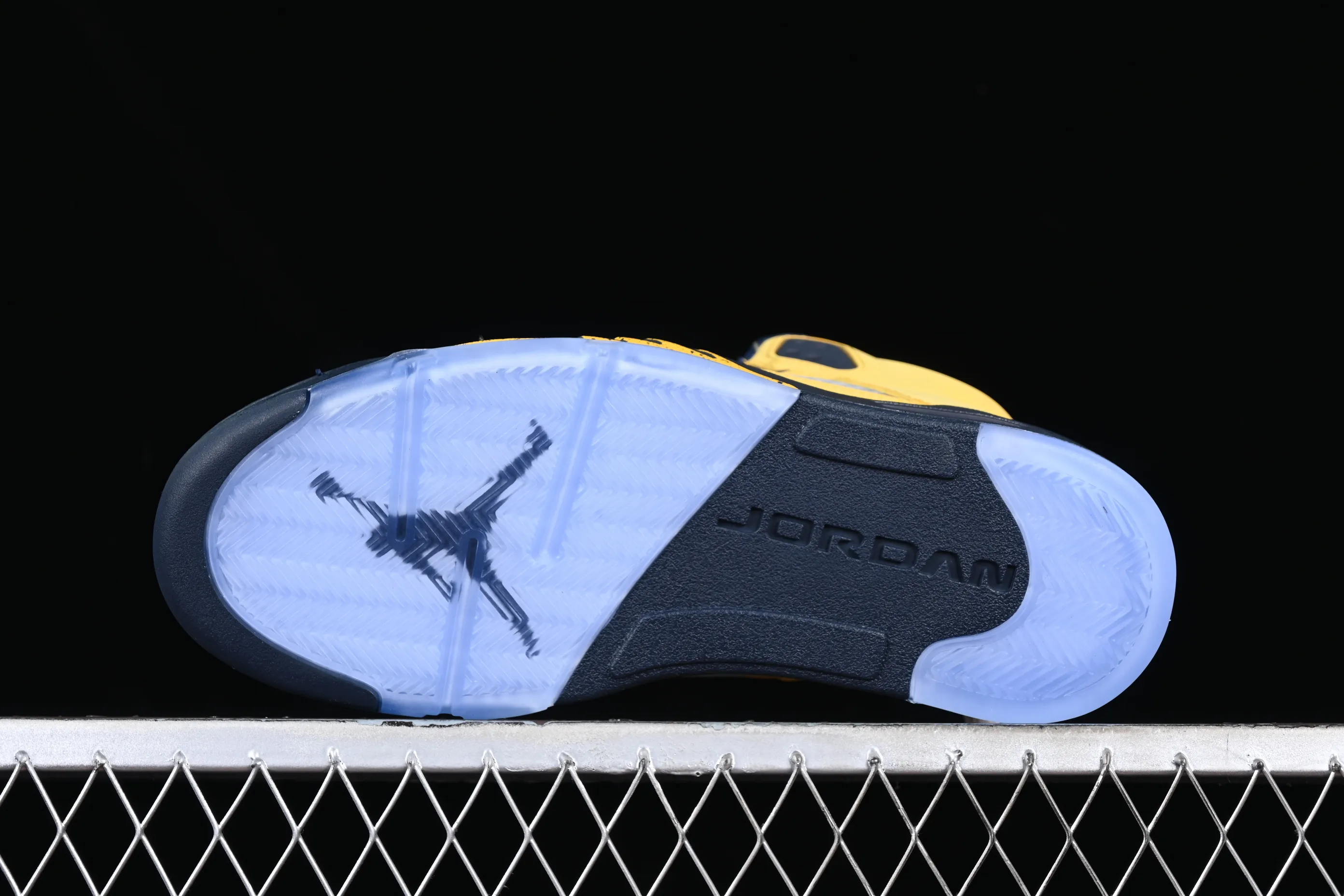 All categories Air Jordan Jordan series basketball shoes Air Jordan 5 Z version Air Jordan 5 Retro SE AJ5 Joe 5 Michigan black and yellow 3M reflective Tokyo limited edition CQ9541-704